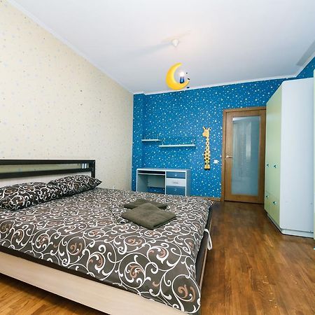 Two-Storey Apartment Near Iec Київ Екстер'єр фото
