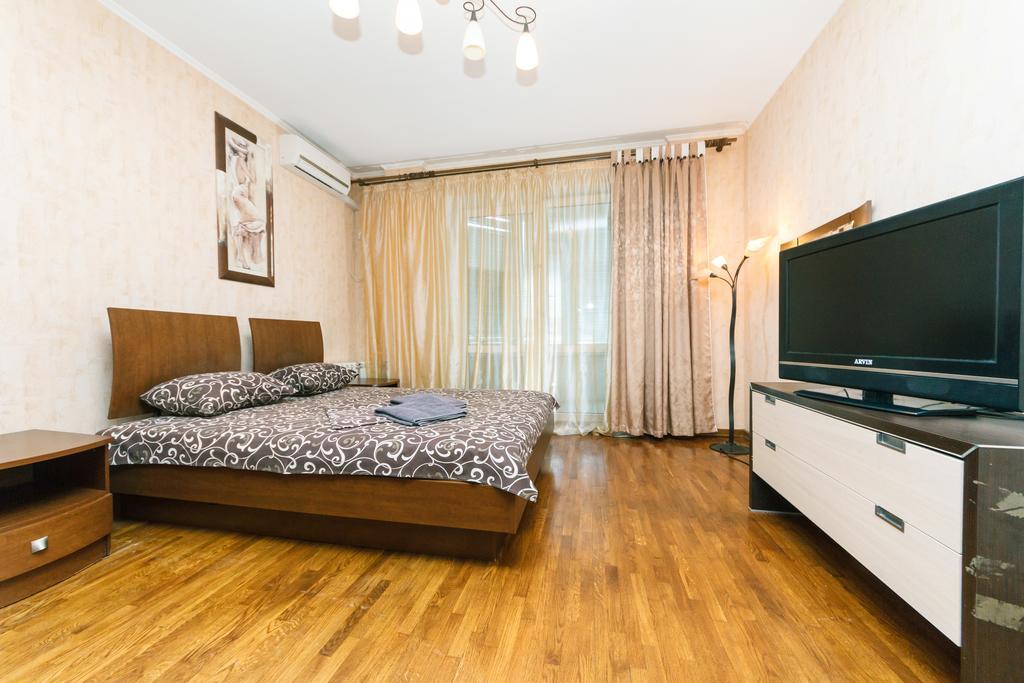 Two-Storey Apartment Near Iec Київ Екстер'єр фото
